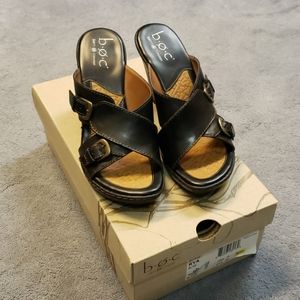 BOC slide in, black leather (upper) shoe